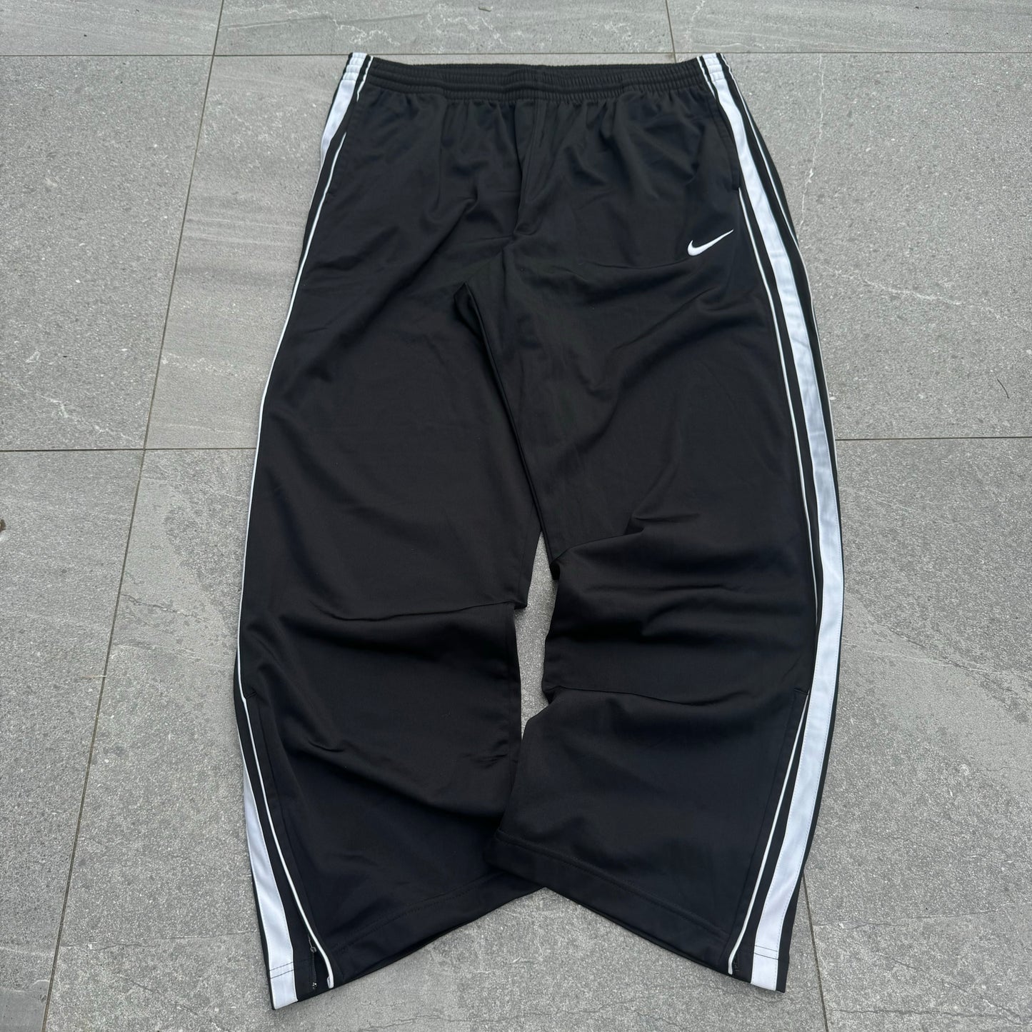 FAT nike trackies - XL