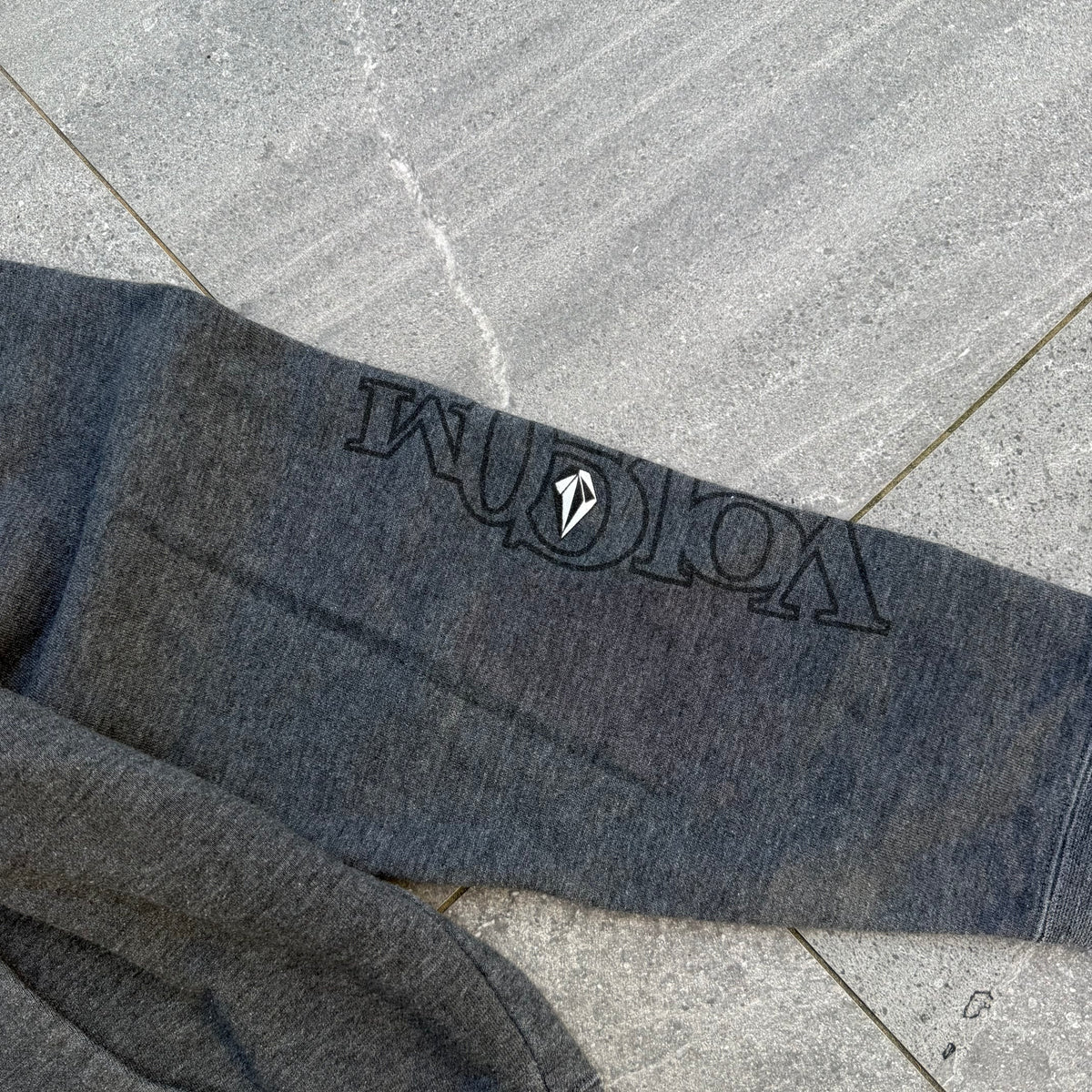 god tier volcom hoodie - S