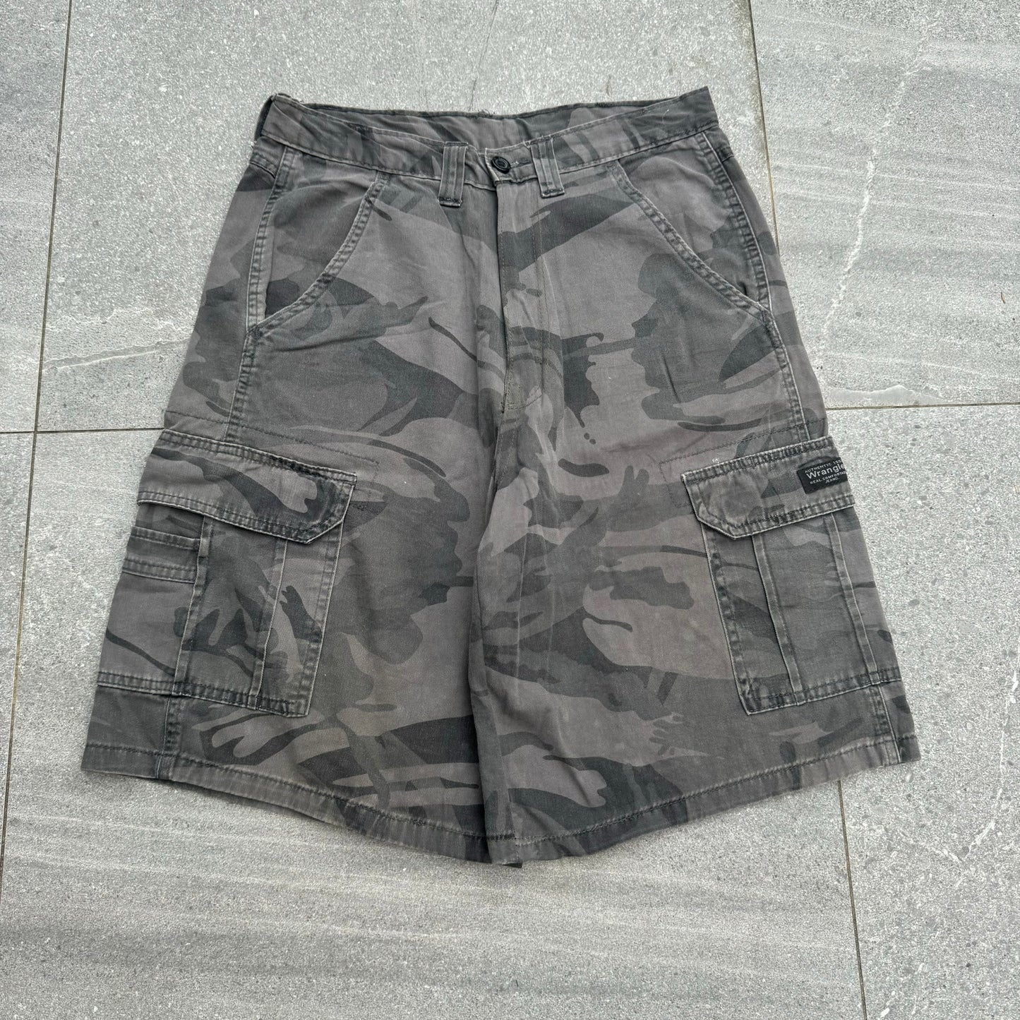 wrangler camos - 29x10”