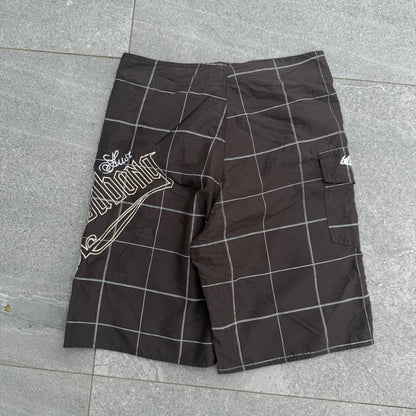 billabong designed used to smoke meth and work 18 hour days to make ts - 32”