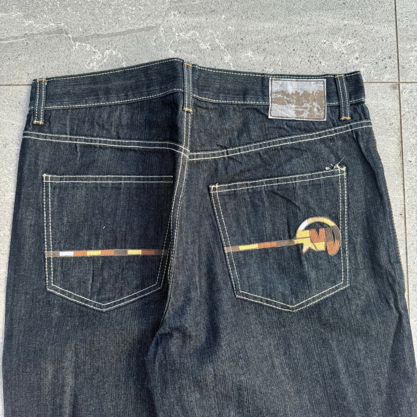 genuinely goated mecca jeans - 36x33”