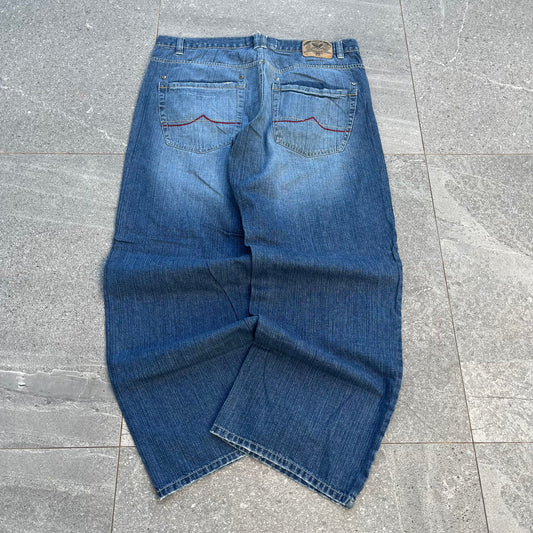 avirex baggies - 37x31”