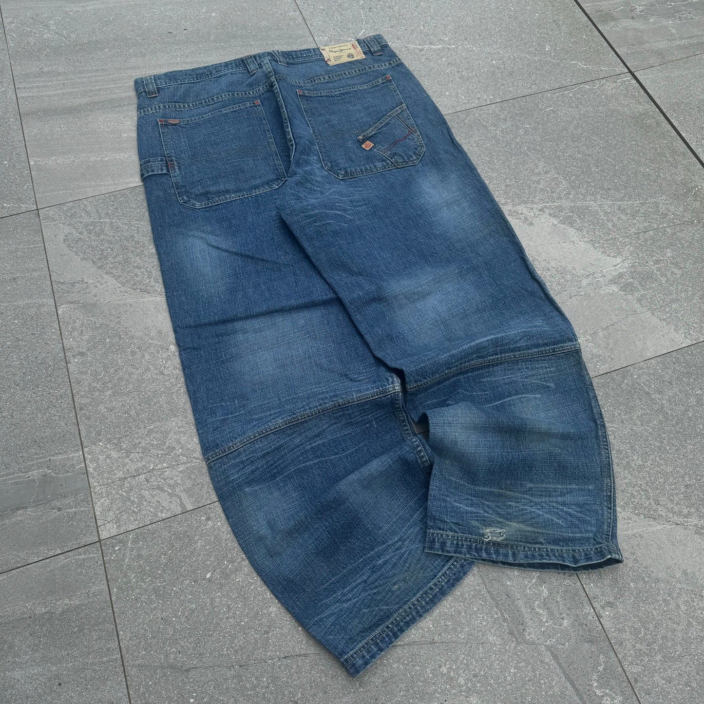 hard pepe jeans 40x33”