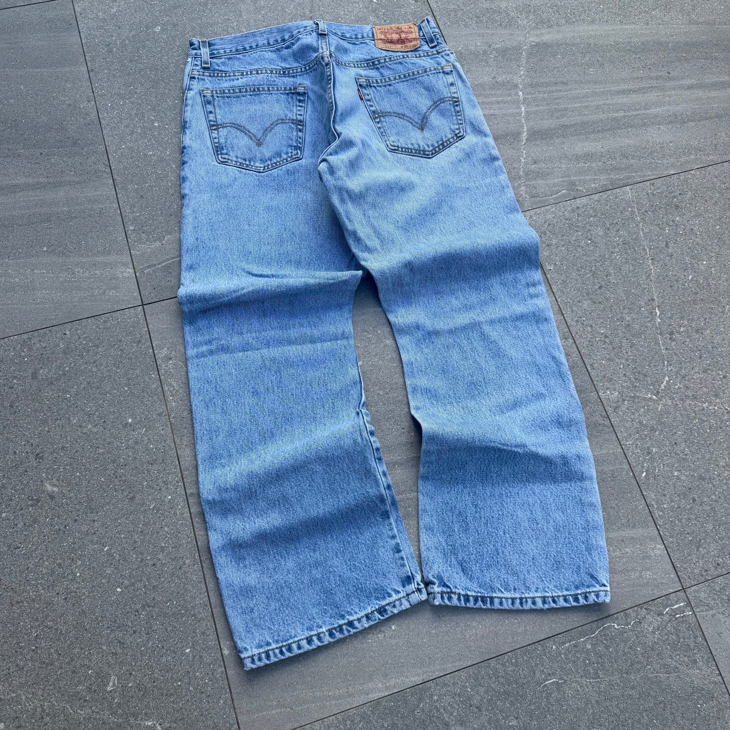 goated levi’s bootcuts 🙏 - 34x31”