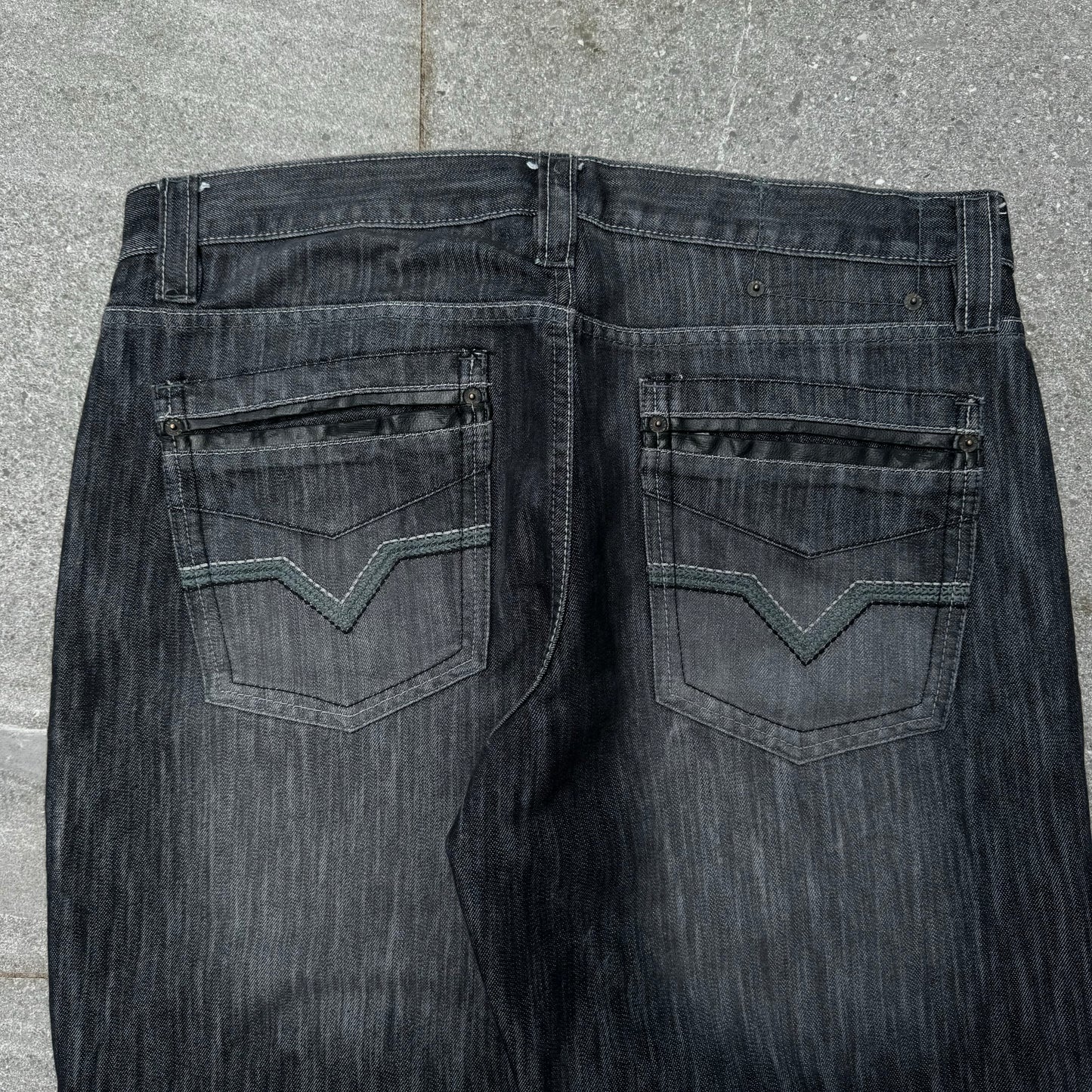 exco bootcuts - 38x31”