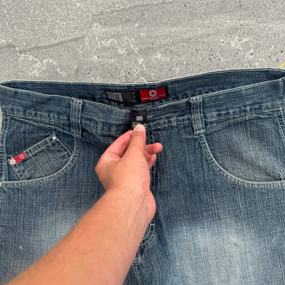 insaneeeee southpole jorts - 36x19”
