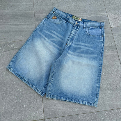 fatttt akademiks jorts - 36”
