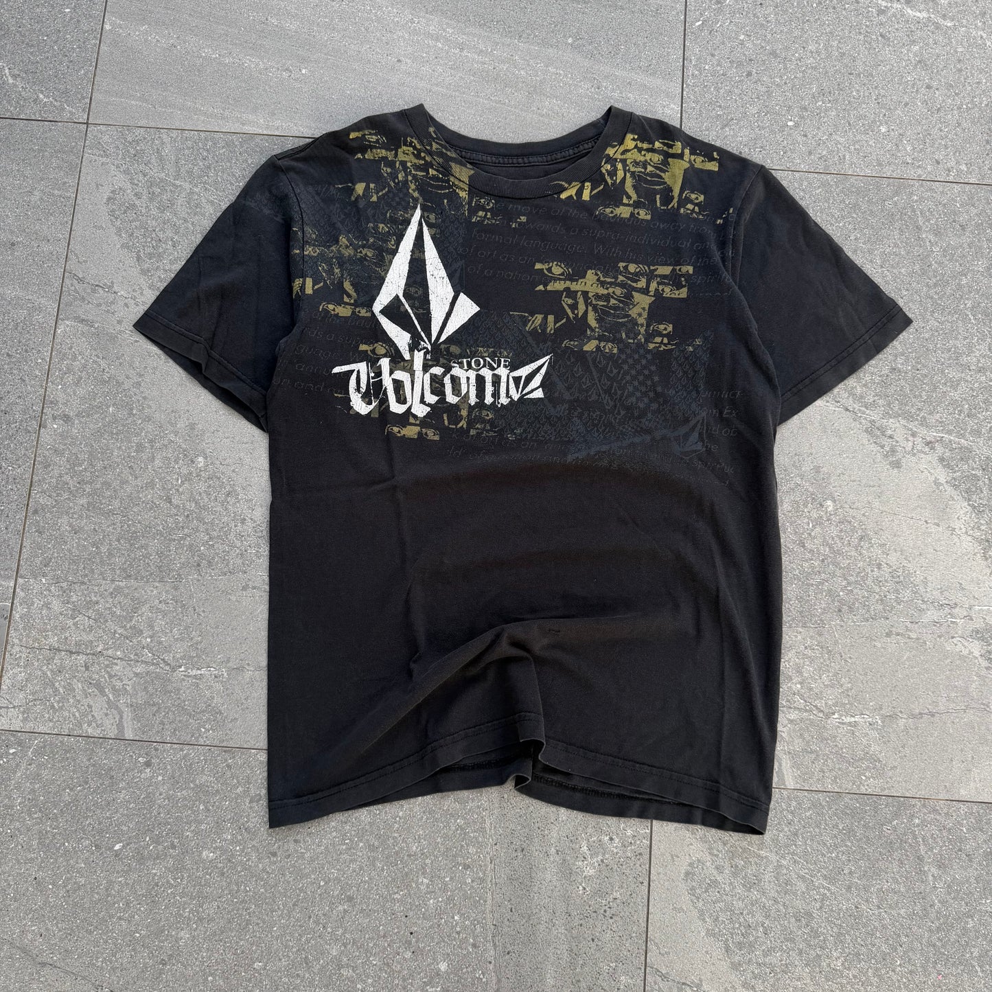OG volcom 🐐 - M