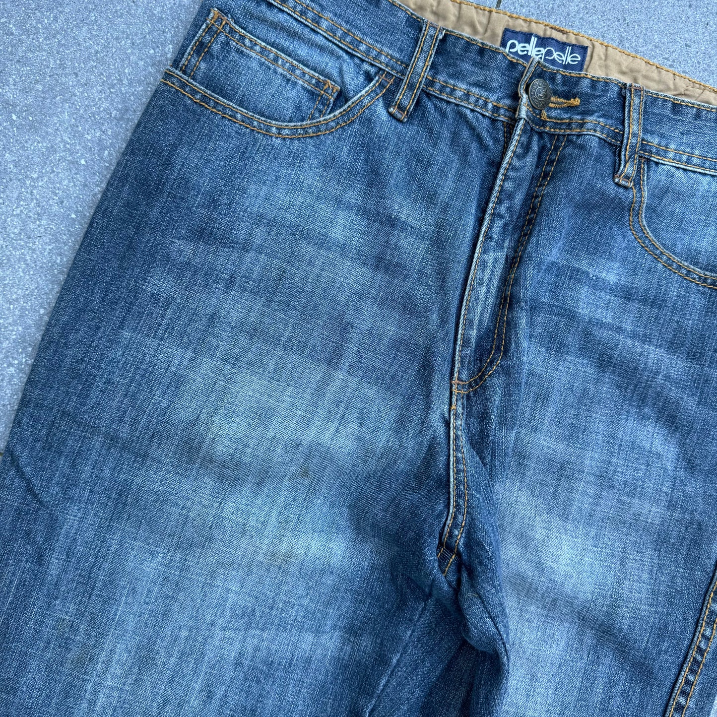 pelle jeans - 32”