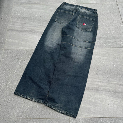 ecko jeans - 32x32”