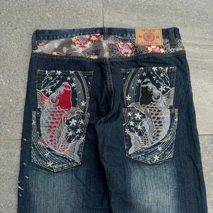 dual koi jeans 🎣- 33x31”