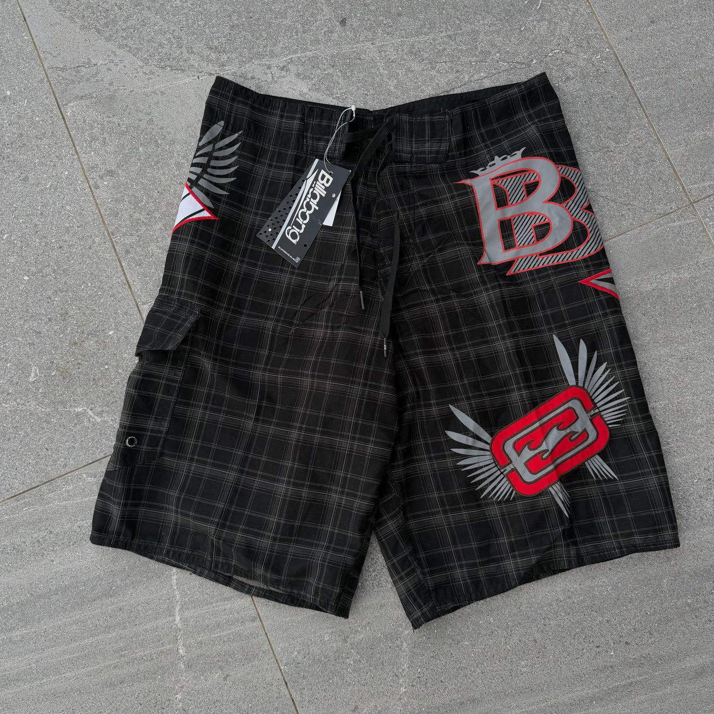 deadstock billabong boardies - 30”