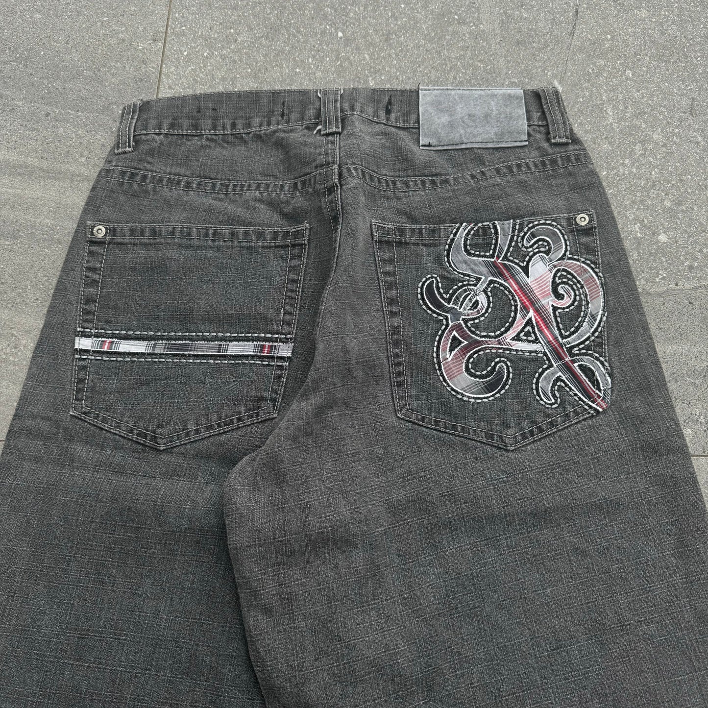 southpole plaid jawns - 30x15”