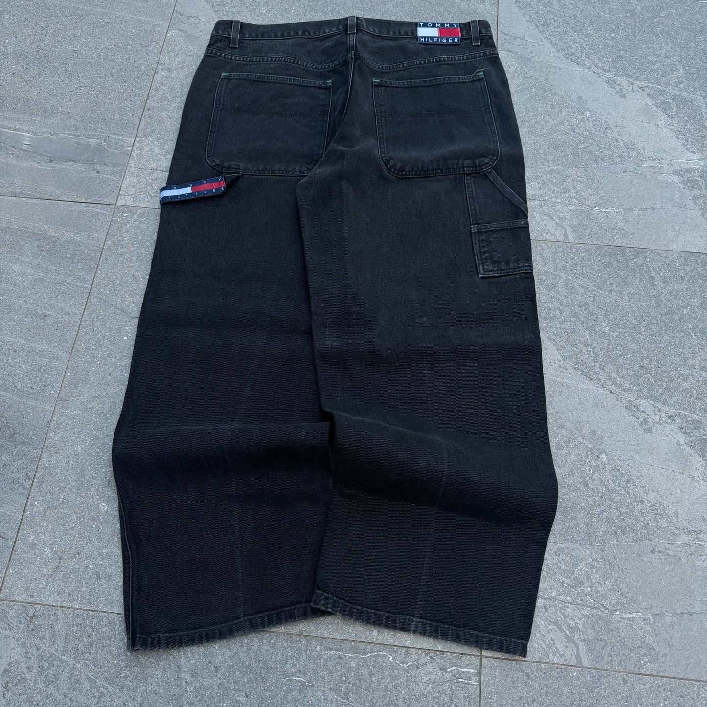fat tommy jeans - 38x33”