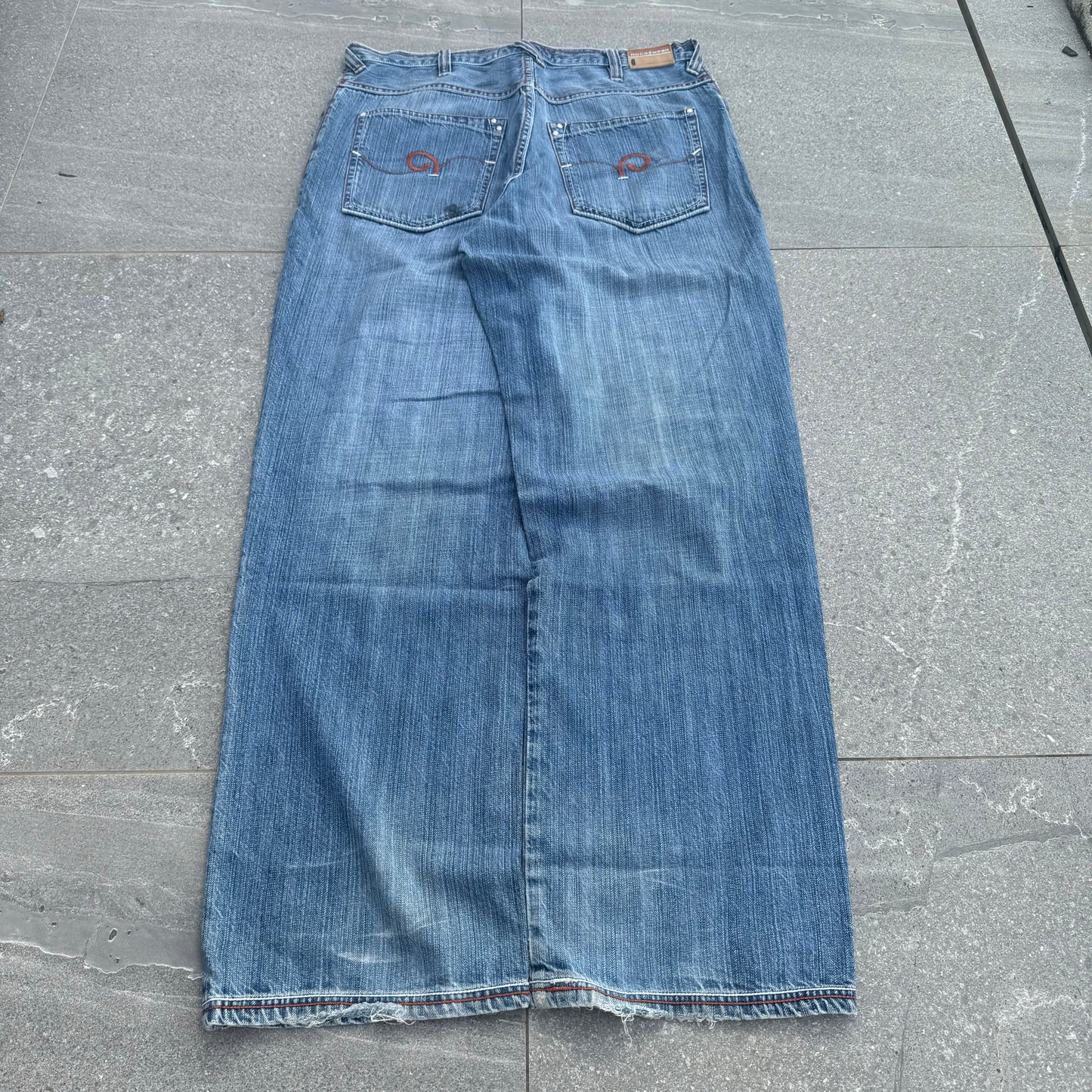 seki rocawears wow this wash is nice ! 36x33”