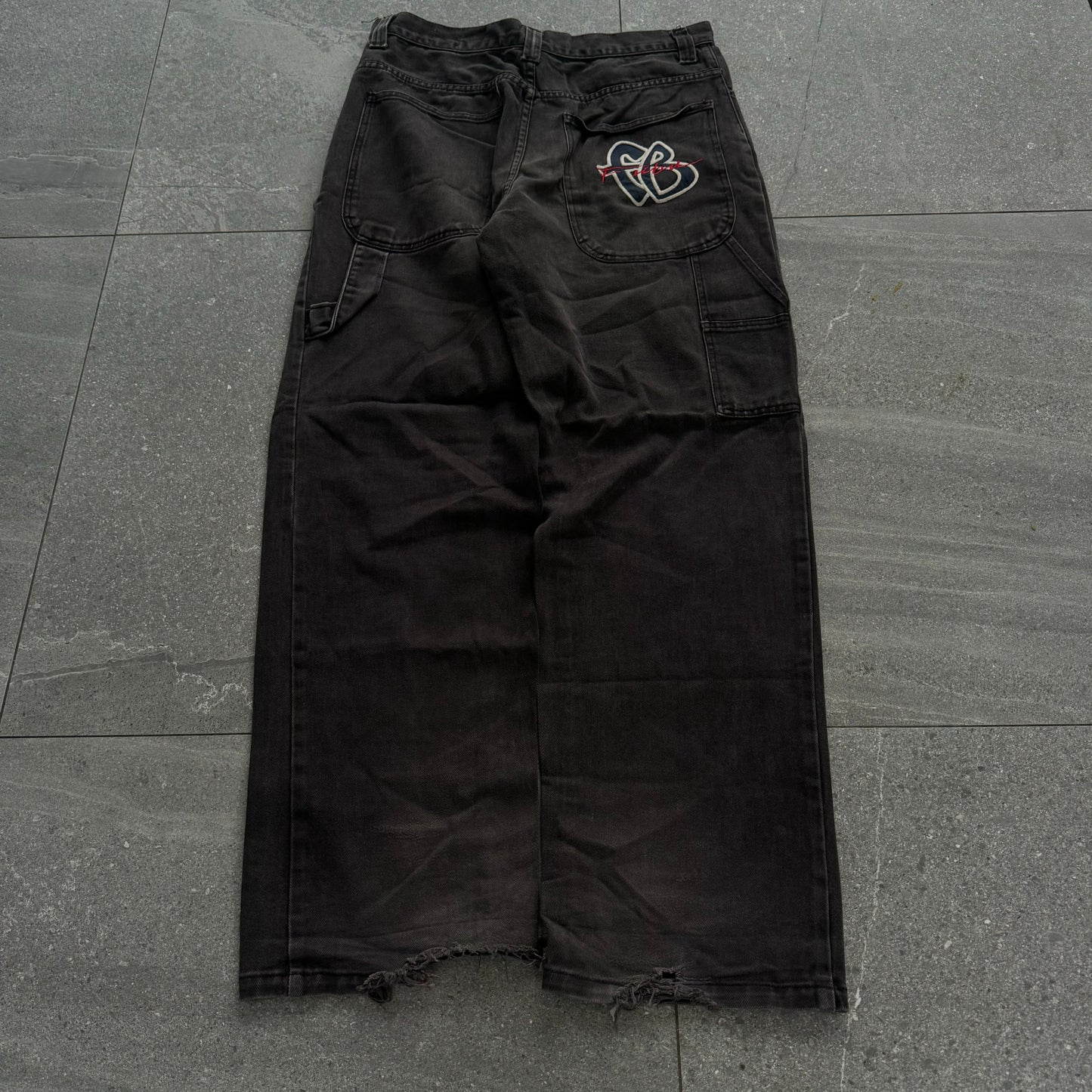 fubu jeans - 36x33”