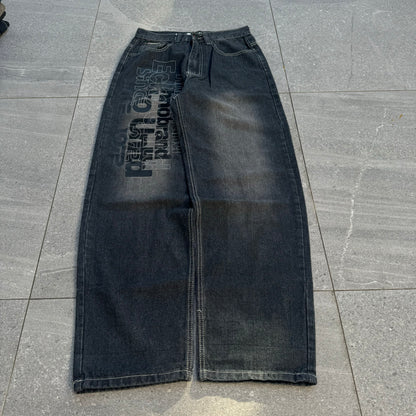 ecko front hits - 30x30”