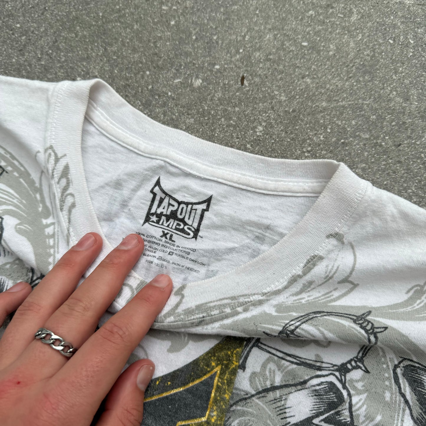 tapout tee - XL