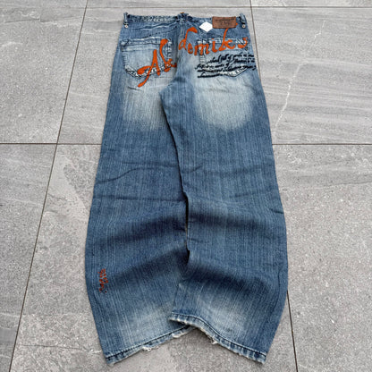 PEAAAAAK akademiks - 32x30”