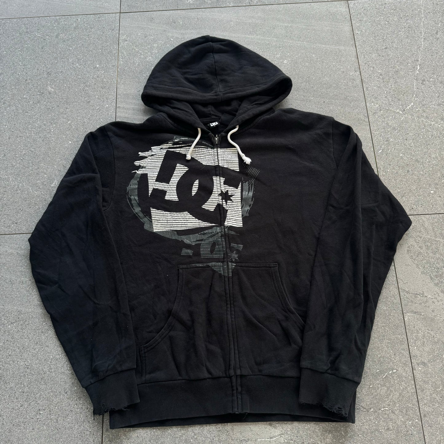 DC hoodie - M/L