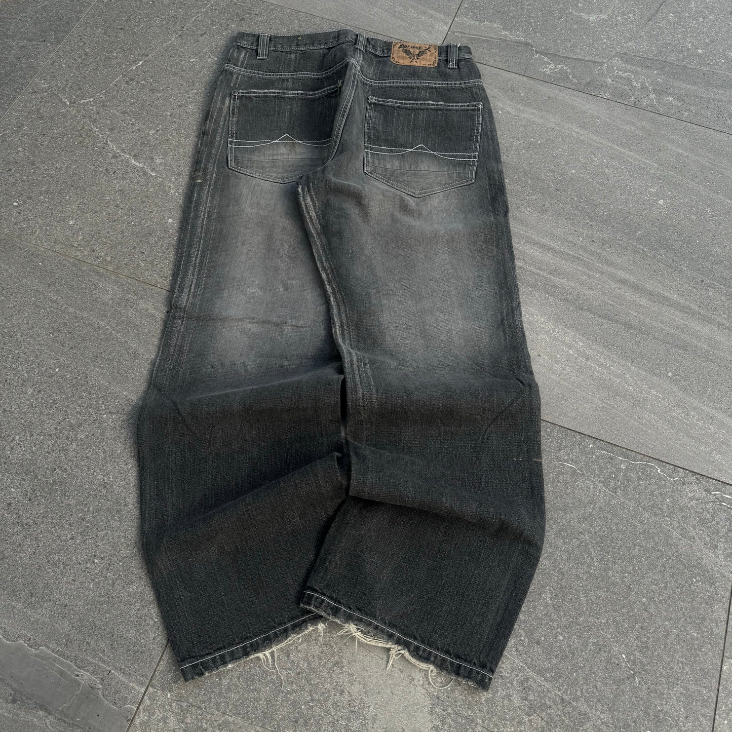 beautiful avirex faders - 33x31”