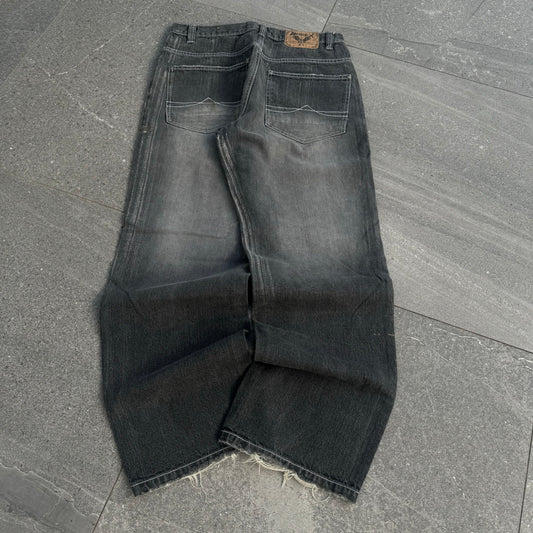 beautiful avirex faders - 33x31”