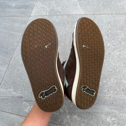 GRAILS womens ‘vans guilettas’ - size US8 women’s