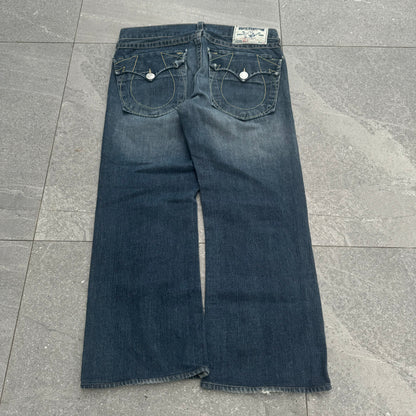 grail big hit trueys - 36x28”