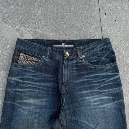 these things are actually called MF jeans wtf hahaha 33x33” NUTS