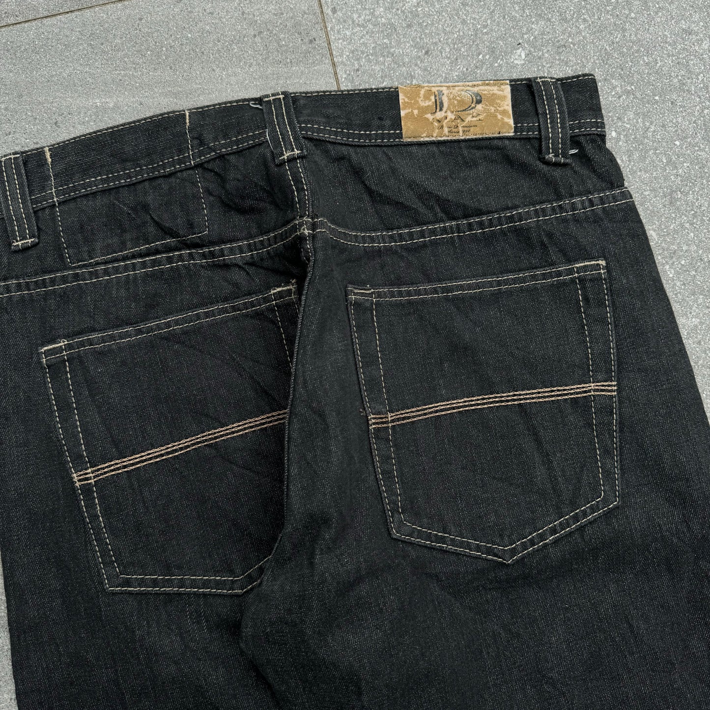 dmax jeans - 34x33”