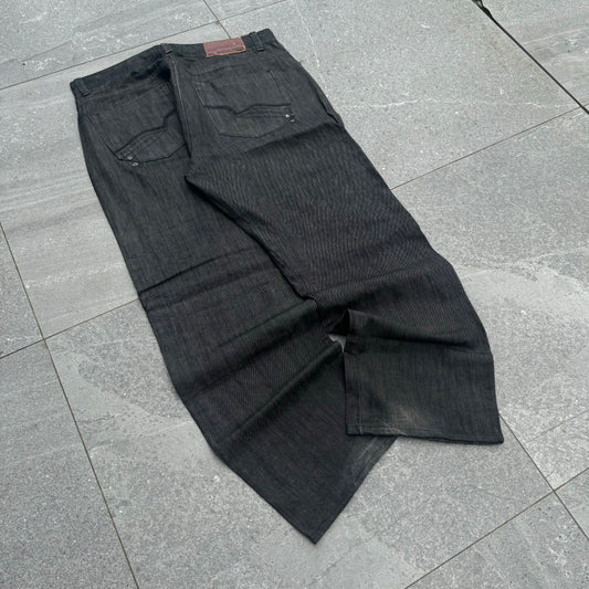 raw denim ecko jeans - 36x31”