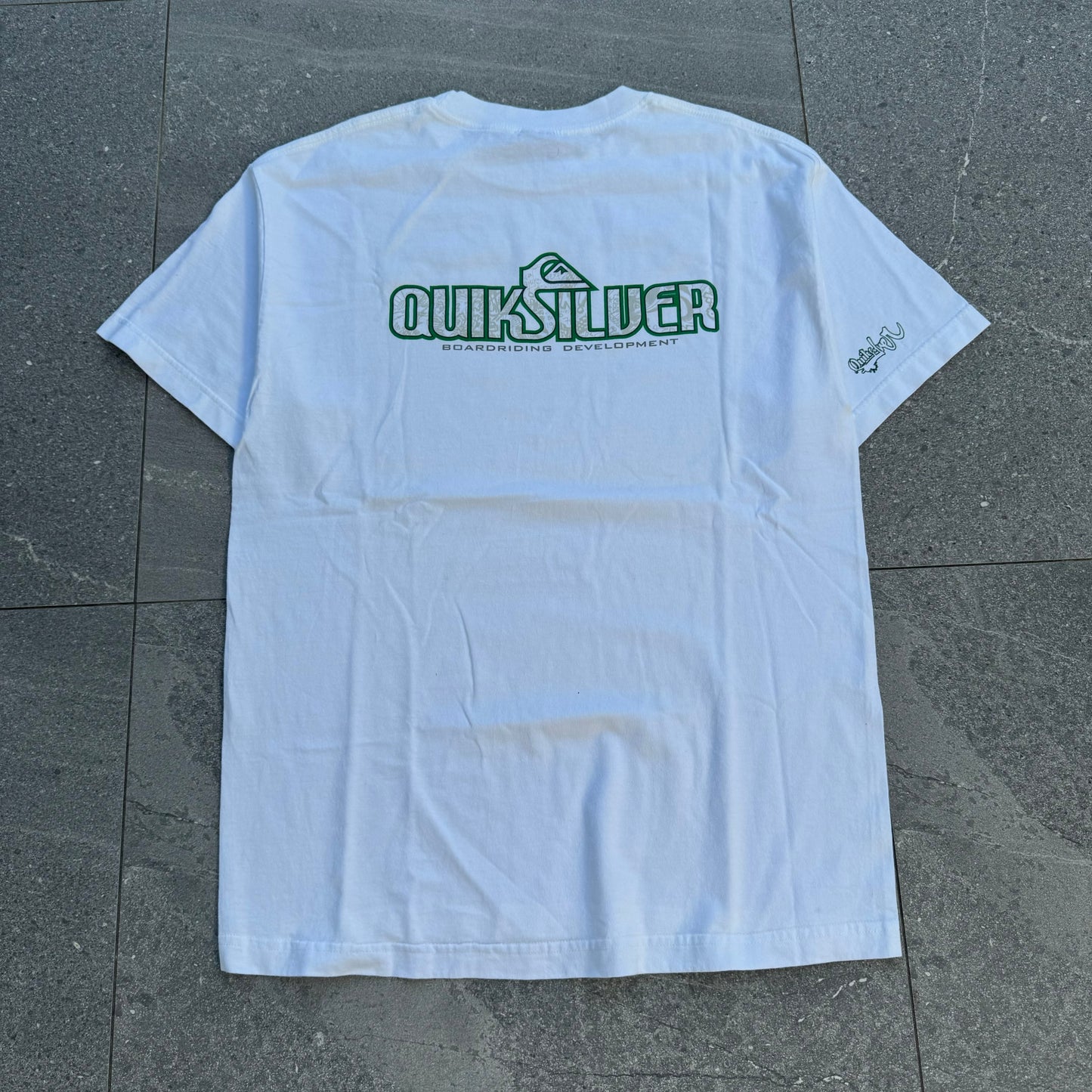 sexiest quiksilver tee - L