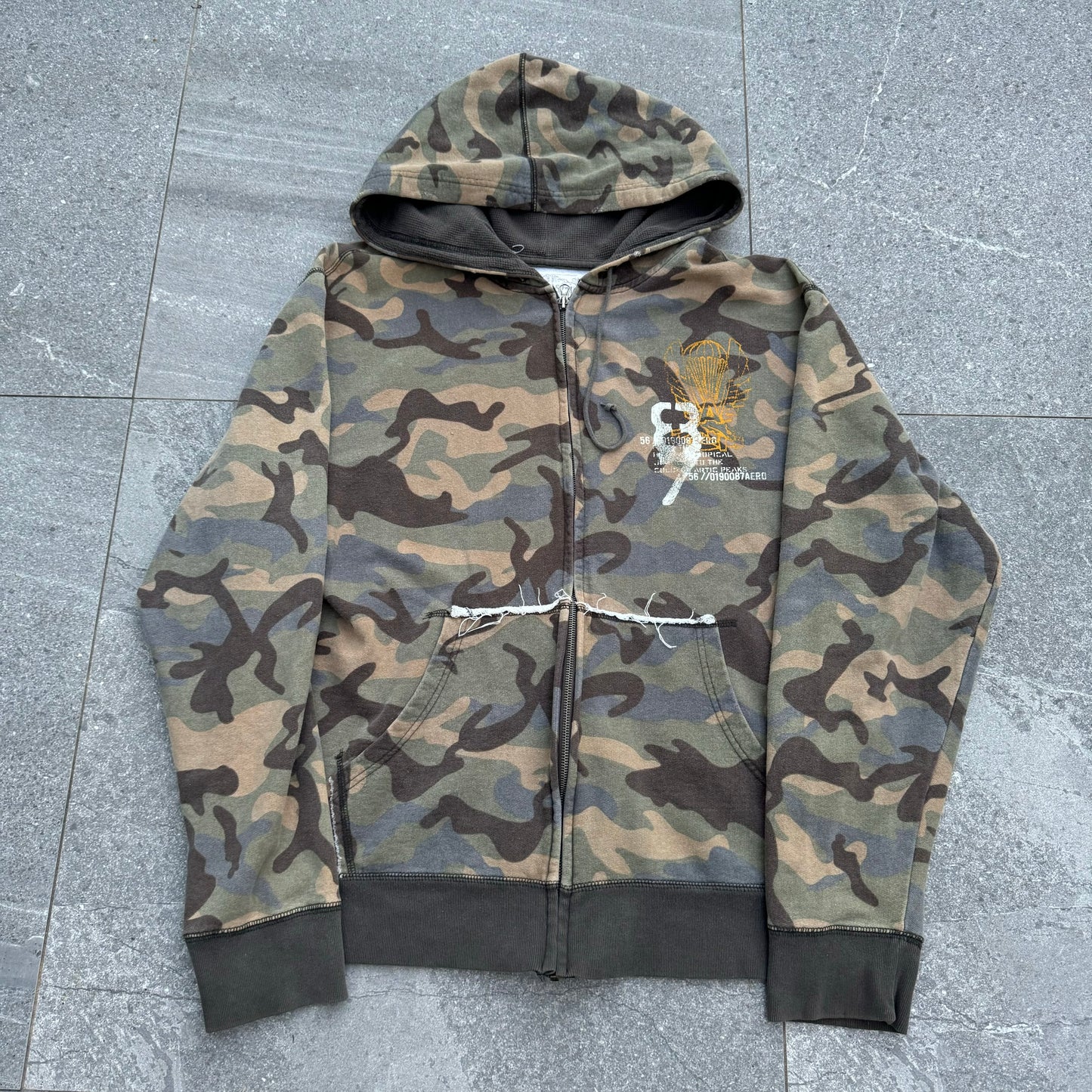 perfect aeropostale camo zip - L