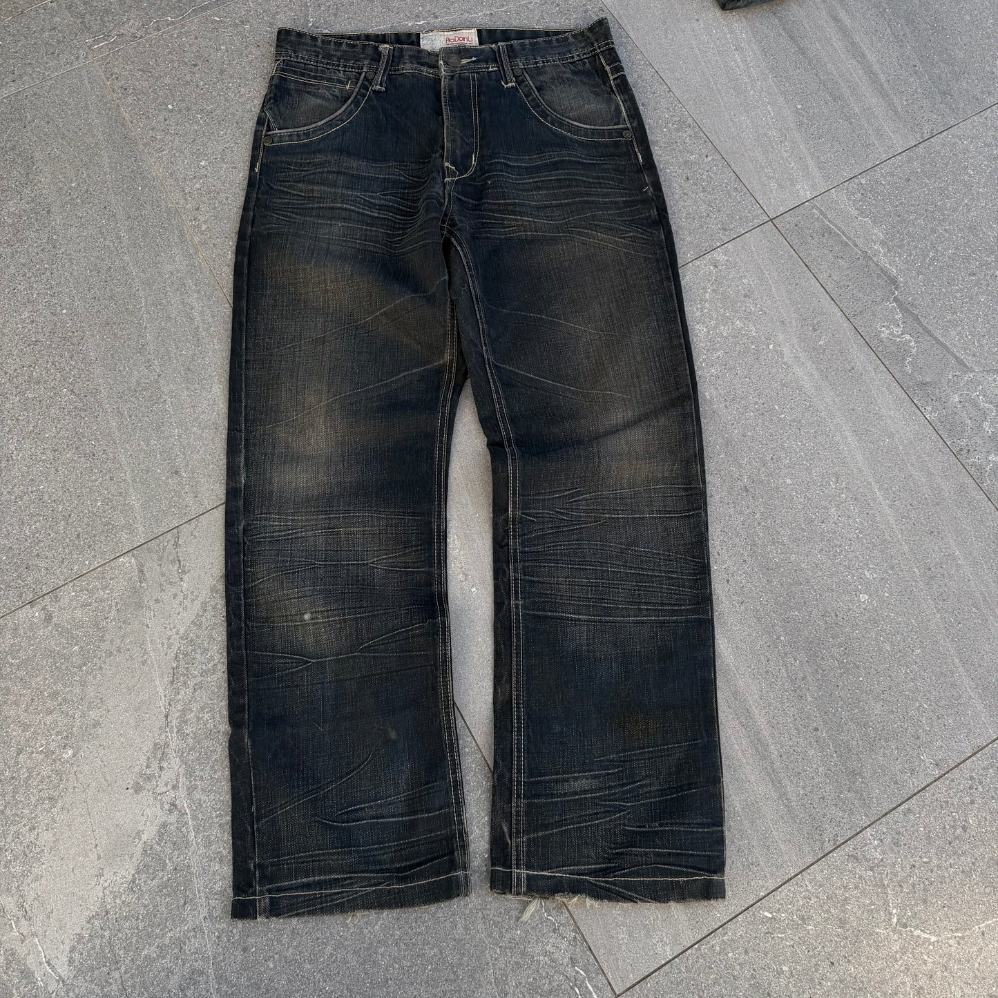 deep fade bootcuts - 30x30”