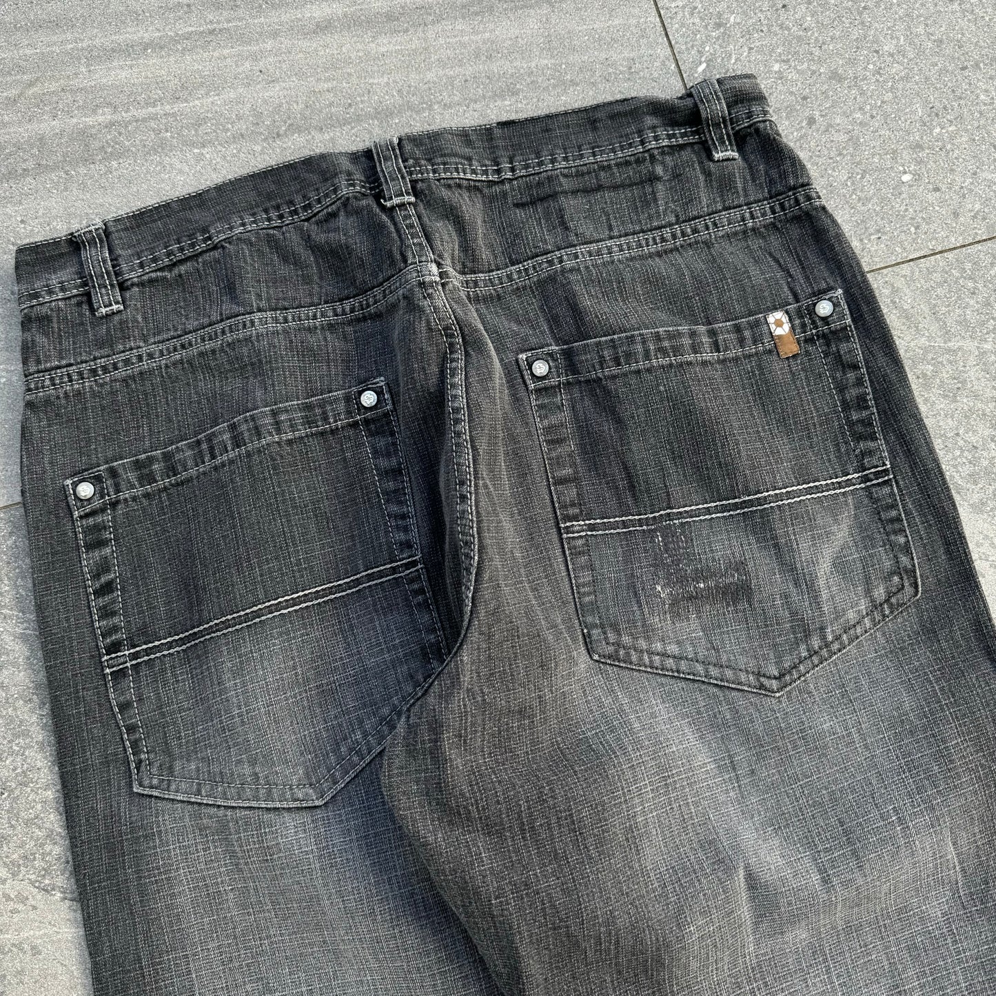 southpole jeans - 38x32”