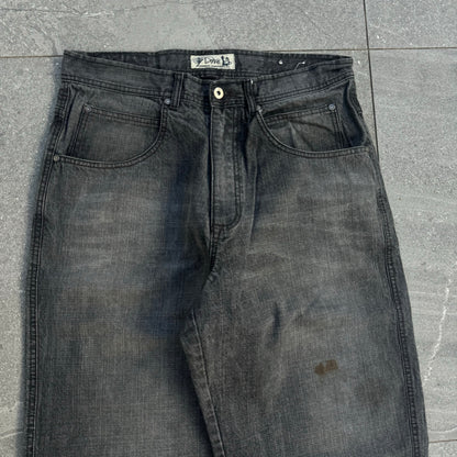 if i could only wear one pair of jeans for the rest of my life, it would be these. 34x32”