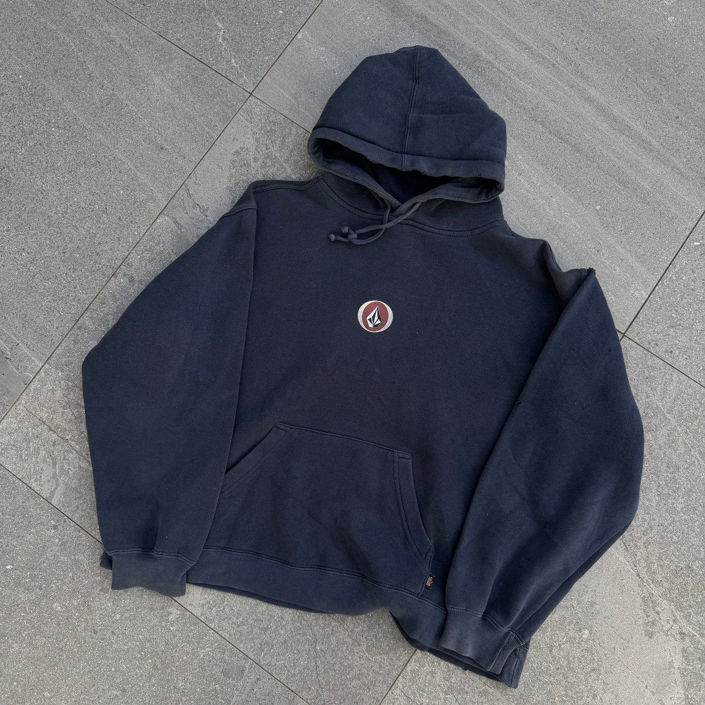 gangstaaaa volcom hoodie (goated fit) - womens L