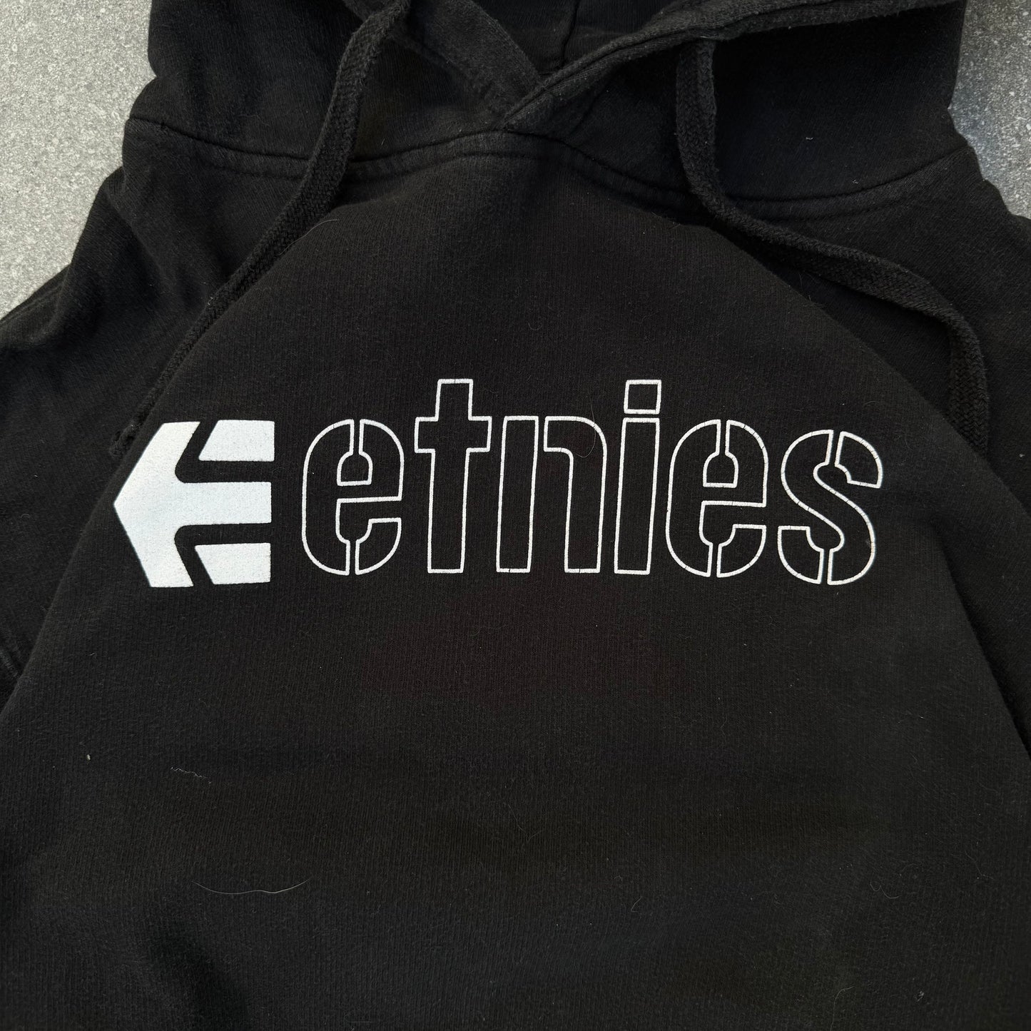 OG etnies hoodie - M