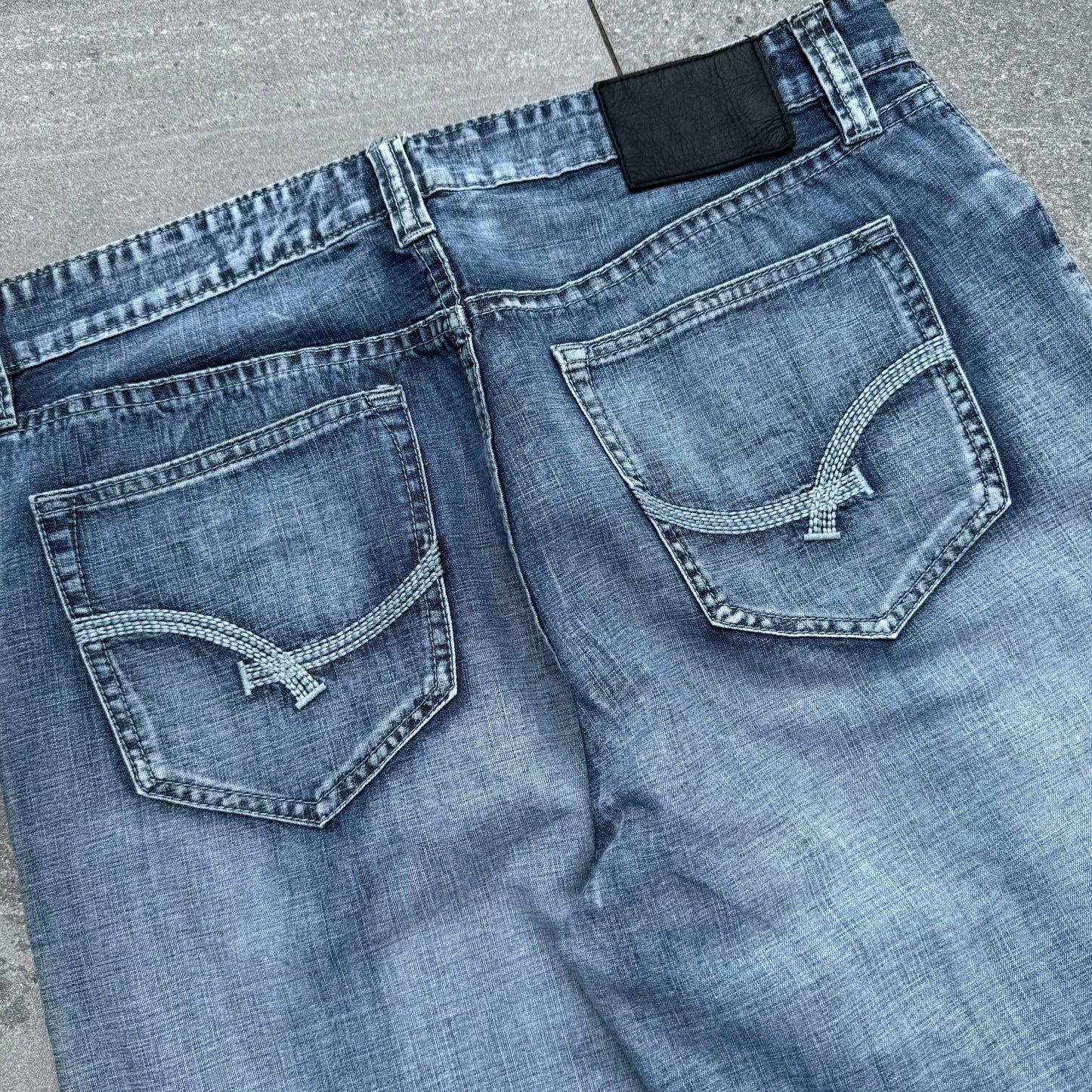ecko jorts - 36”