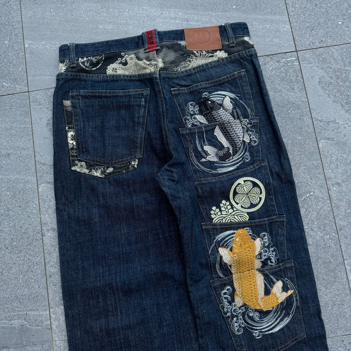 karakuri raw denim multipockets - 34x33”