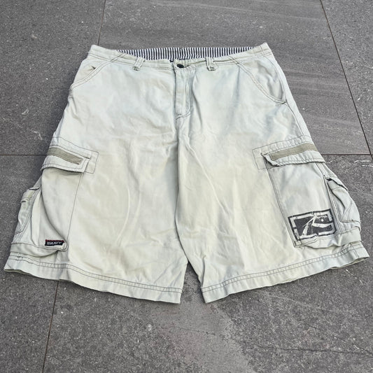 rusty cargos - 32x11”