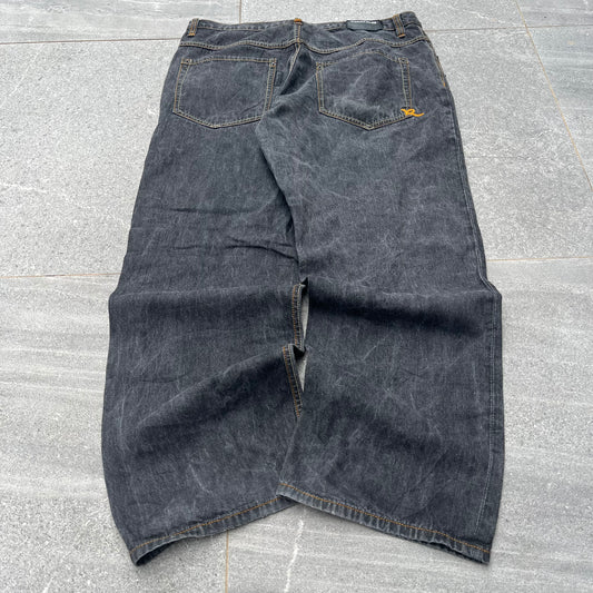 stonewashed daddy black faders rocawear - 38x31”