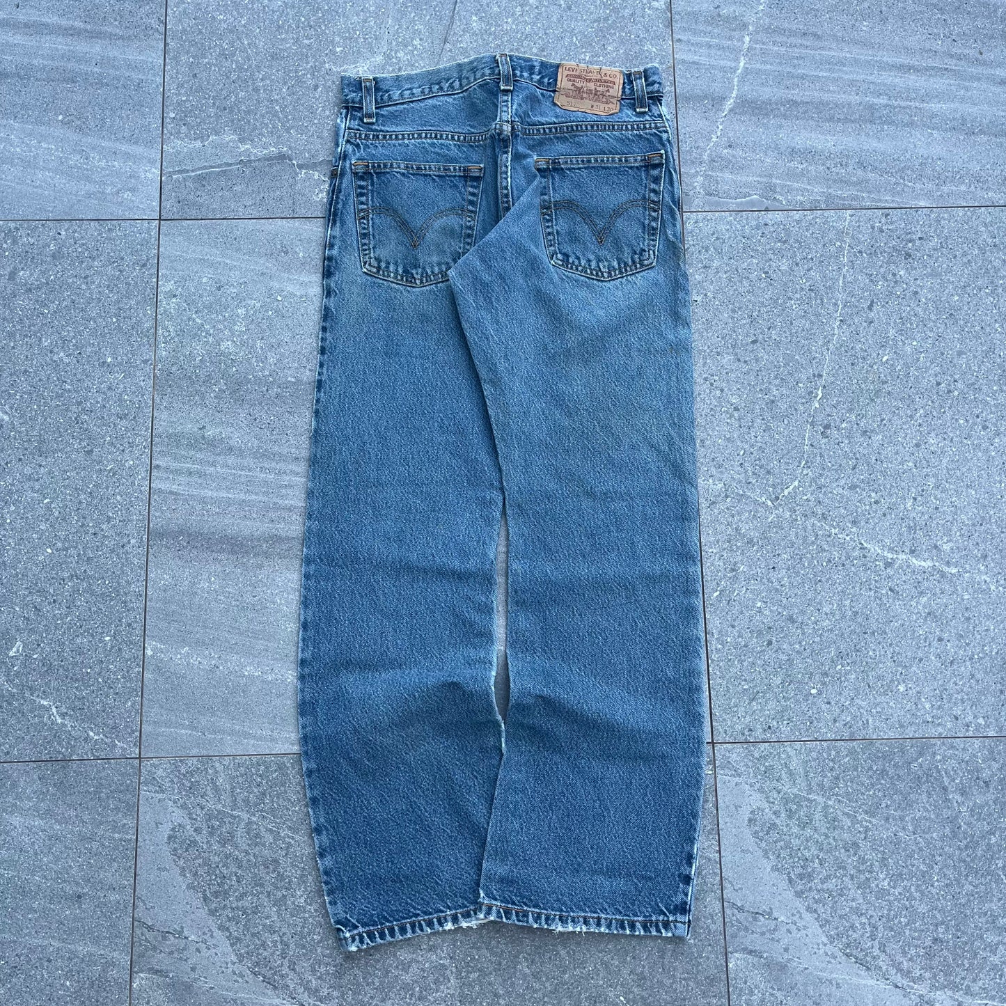 you could wear these everyday for the rest of your life and no one could fault you. levi 517 bootcuts  - 29x30”