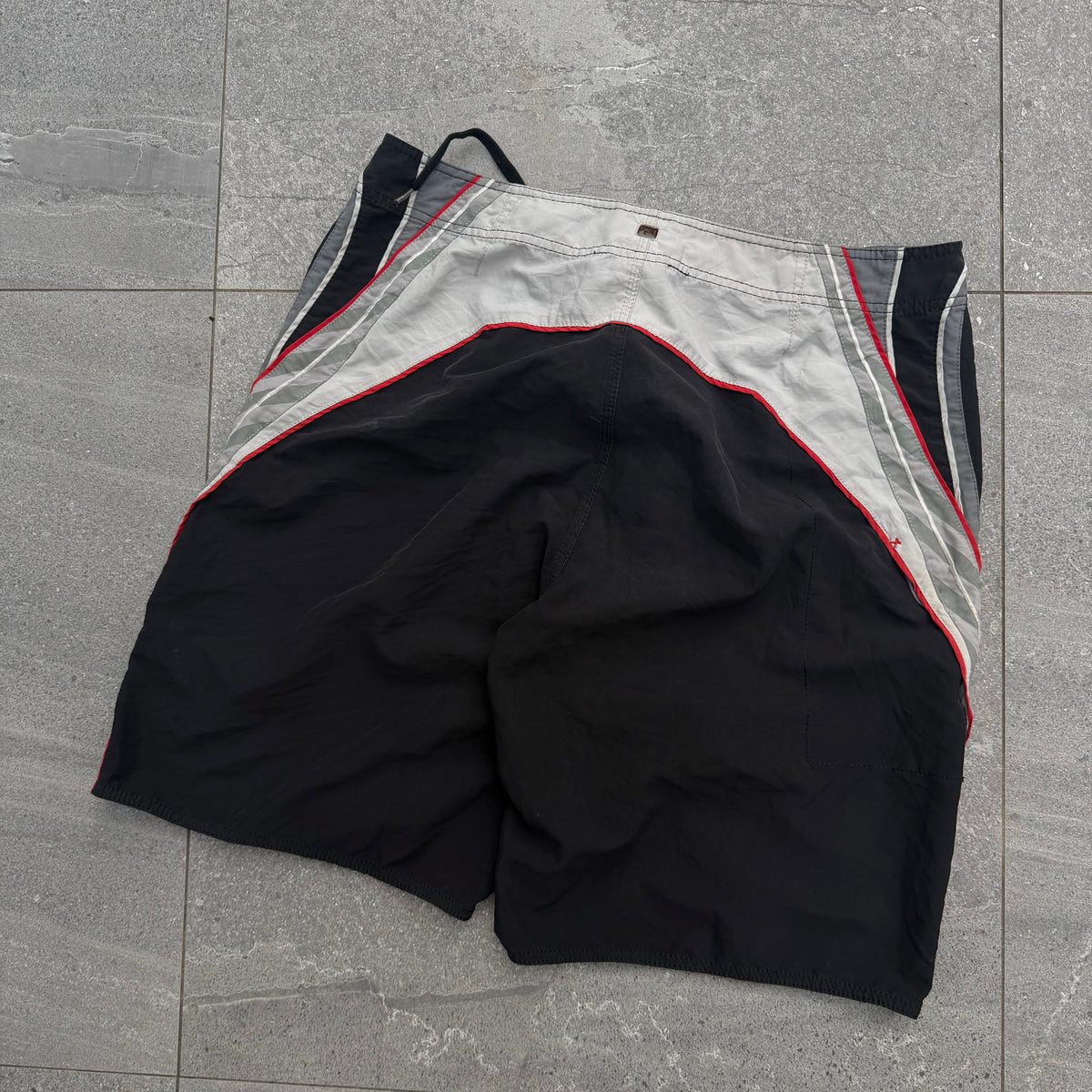 panelled quiksilver shorts - 36”