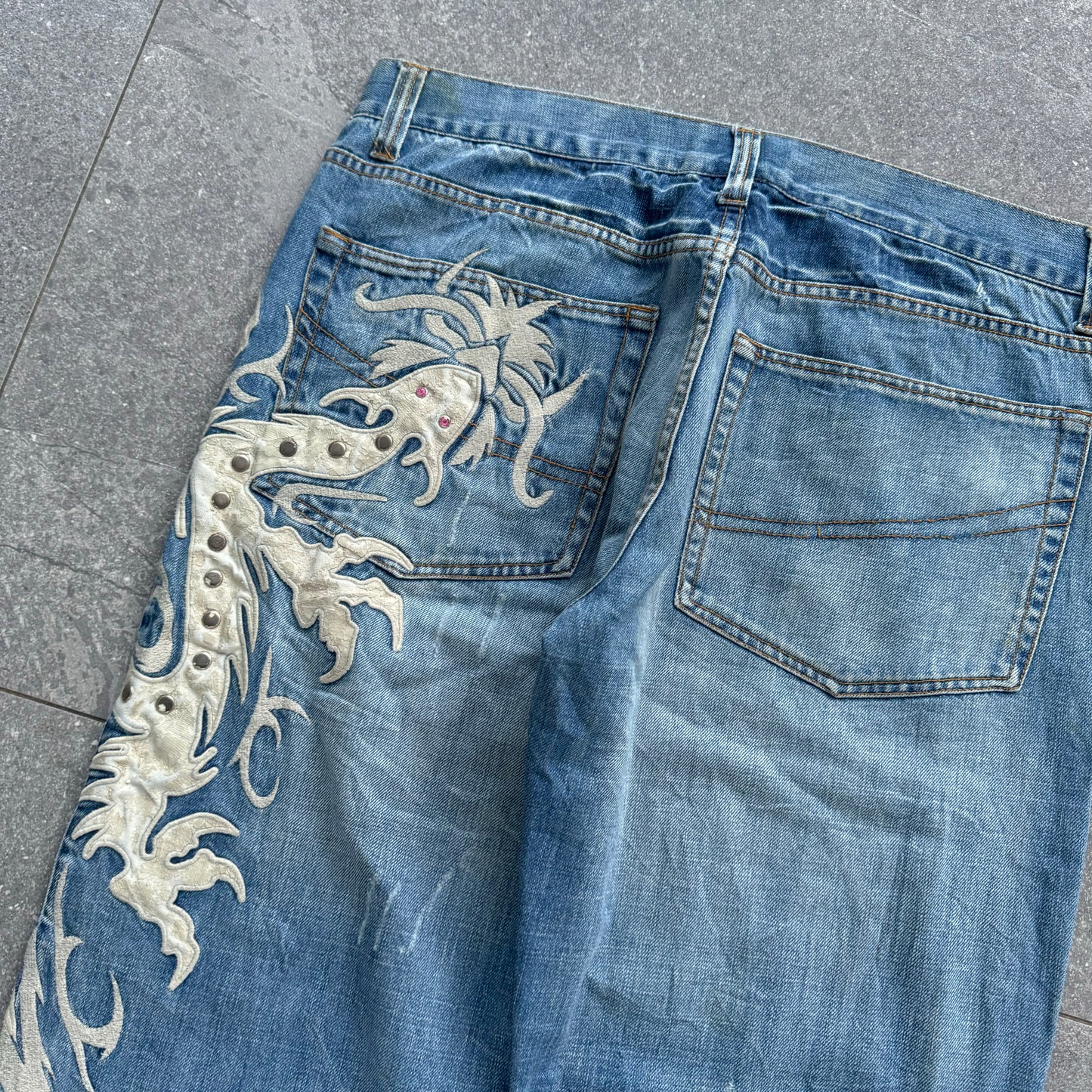 DG dragon jeans - 36x32”