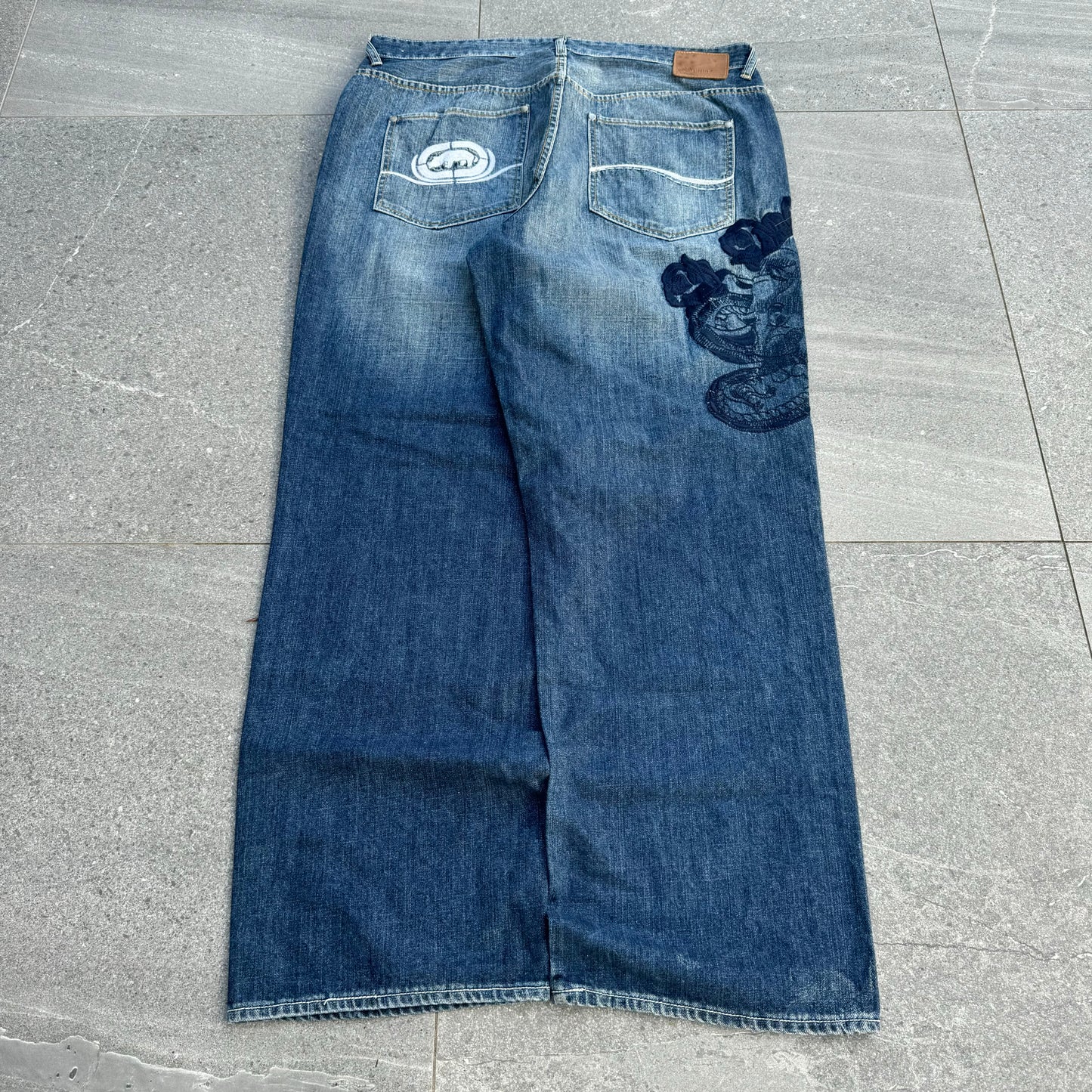 crazyyyy ecko jeans - 38x33”