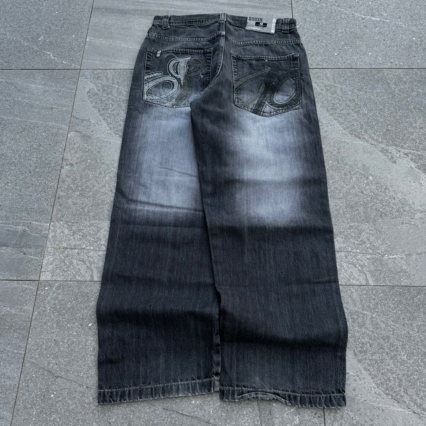 southpole embroidered jeans - 33x31”