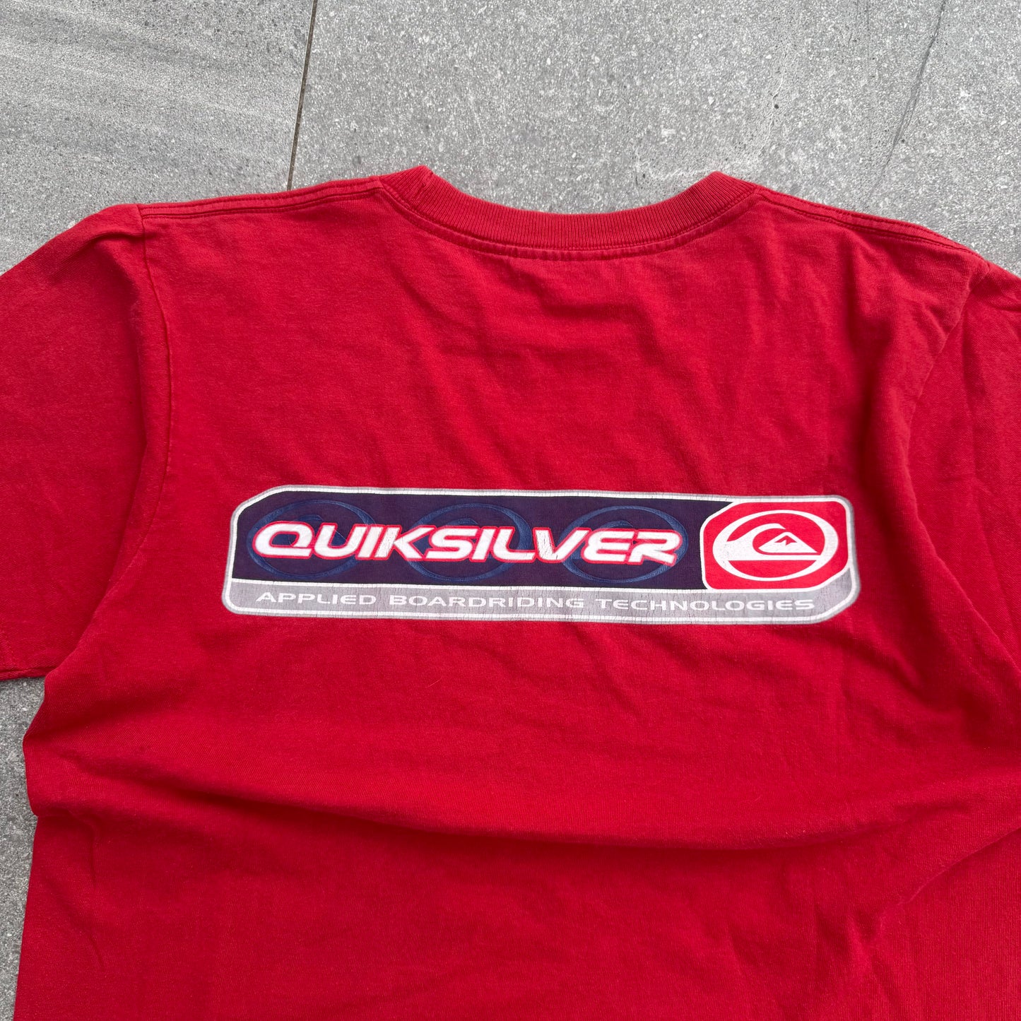 perfect quiksilver jawn i love this so much  - M