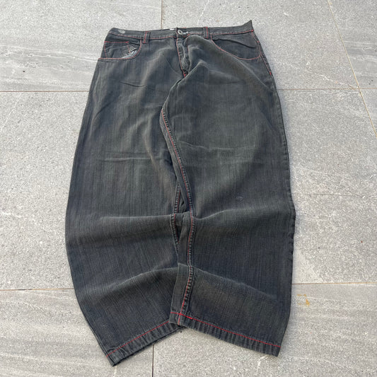 evolution checkered pockets - 38x32”