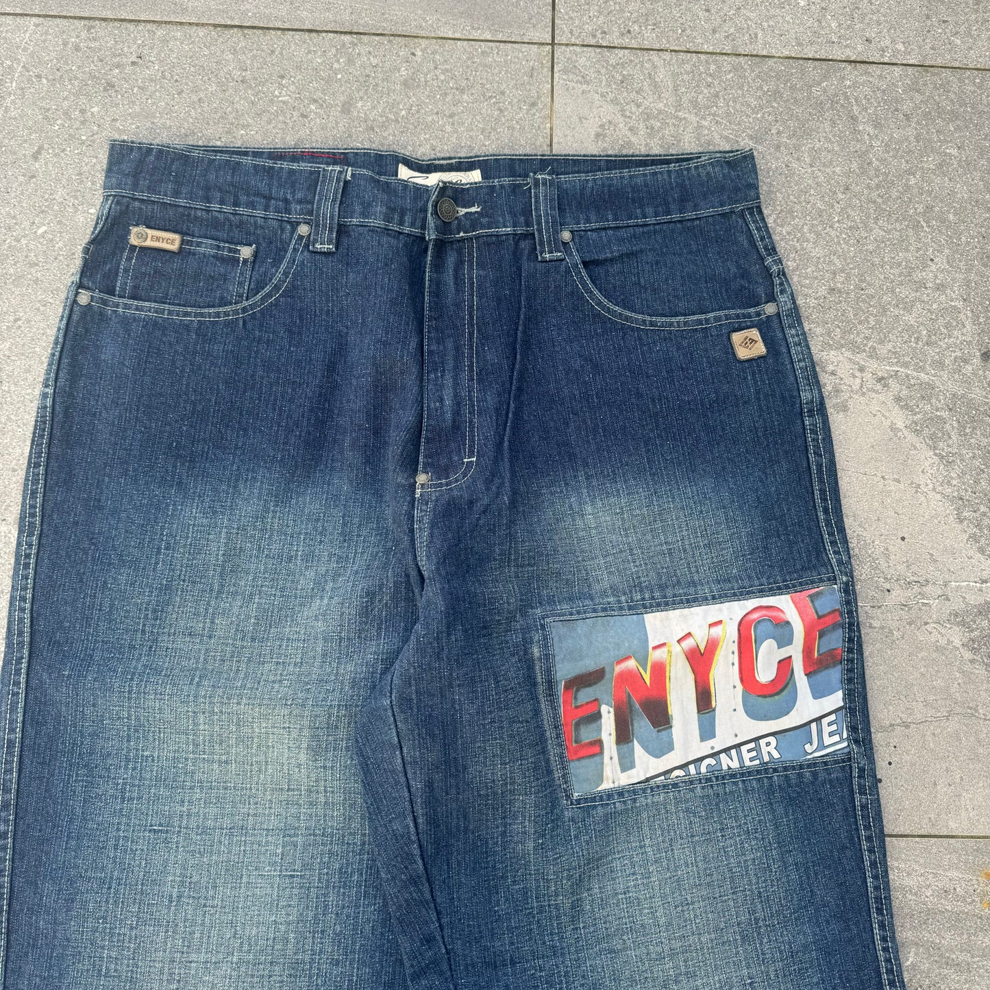 fat enyce jeanuks - 38x33”